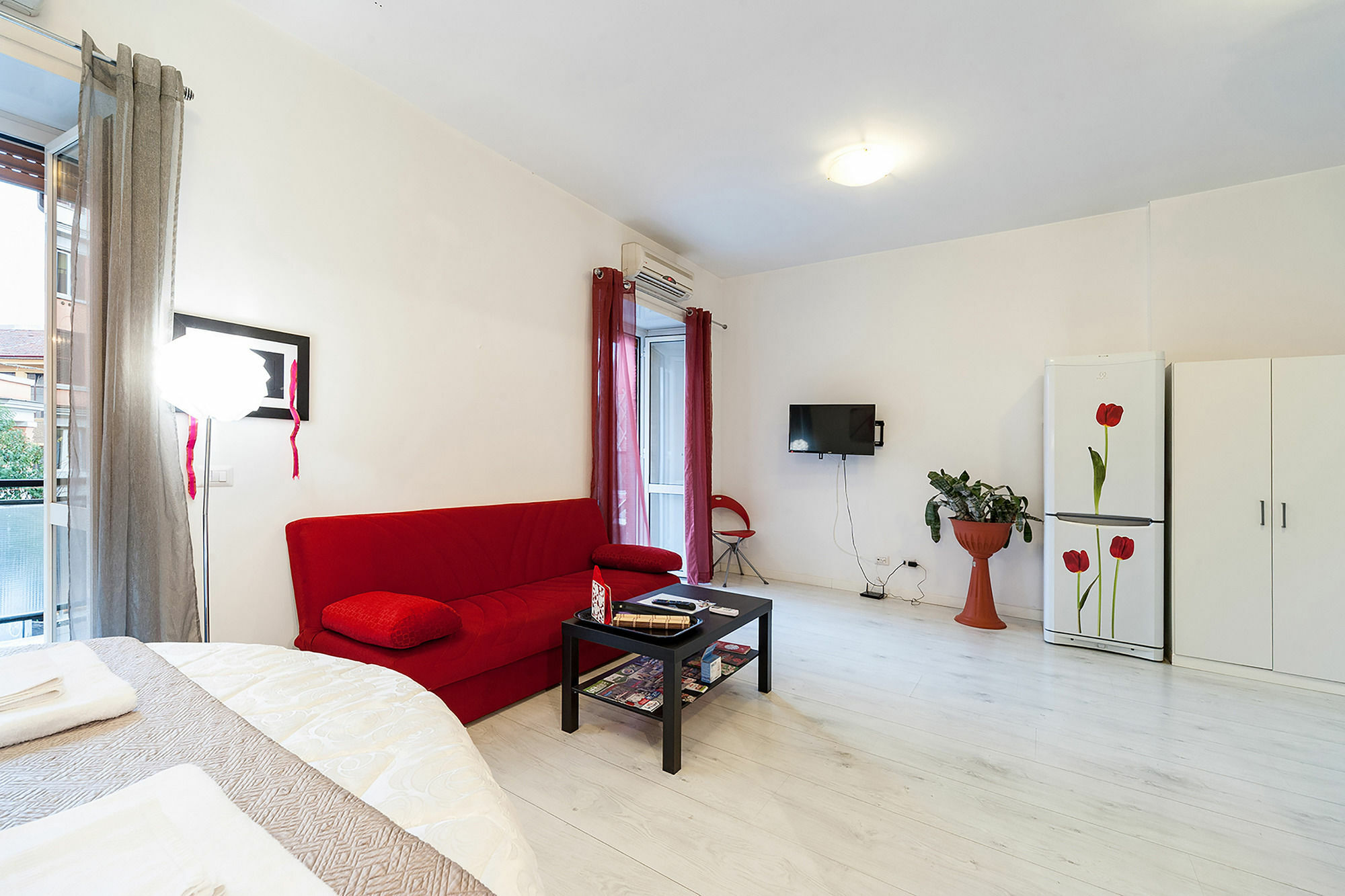 Hosting Flats Guesthouse Rzym Zewnętrze zdjęcie