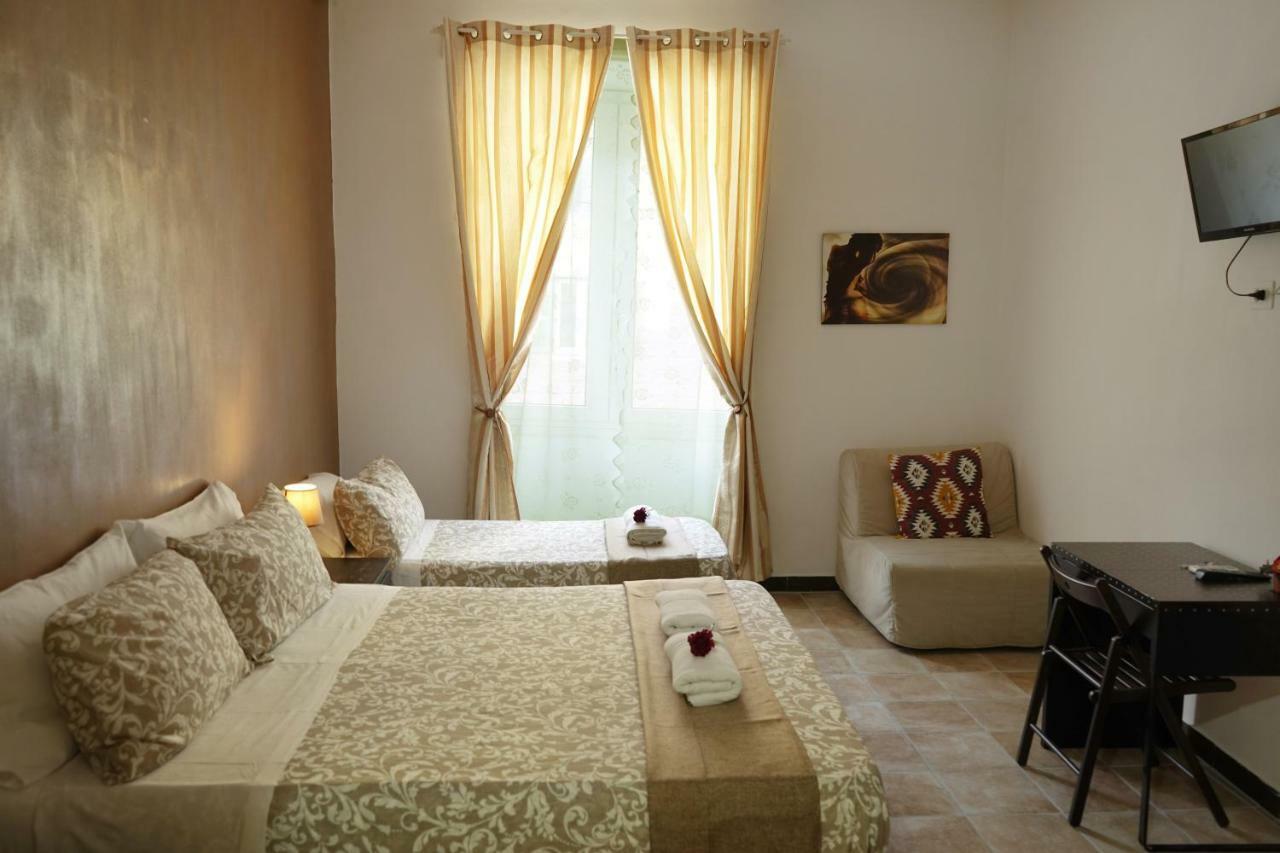 Hosting Flats Guesthouse Rzym Zewnętrze zdjęcie