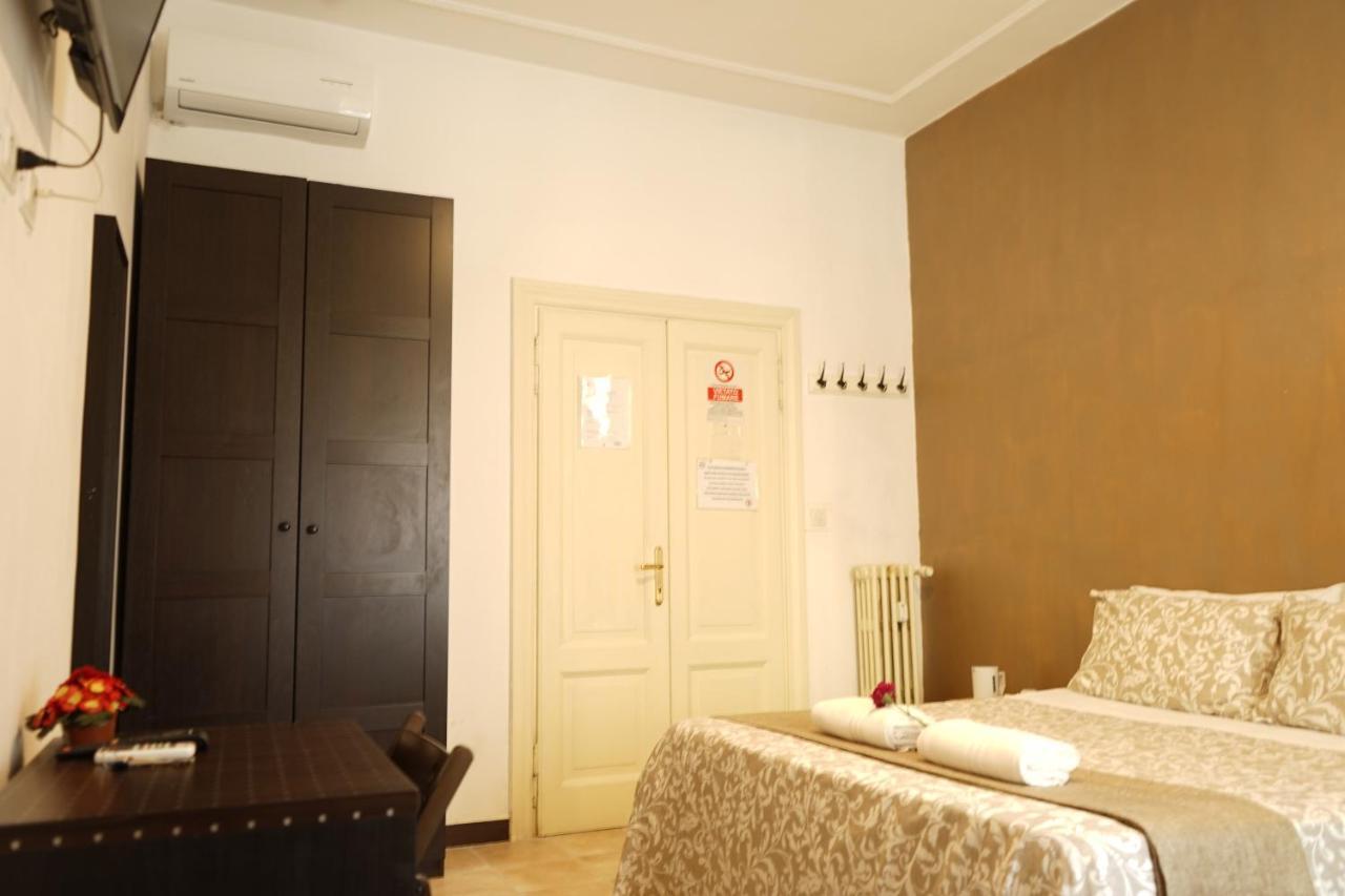 Hosting Flats Guesthouse Rzym Zewnętrze zdjęcie